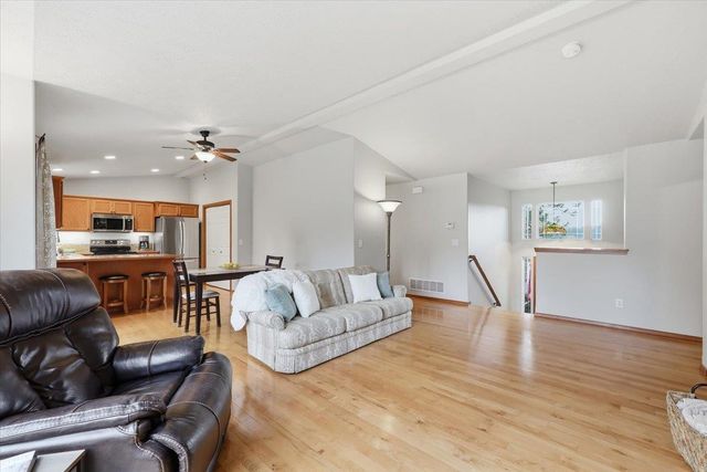 6282 Kristen Ct, Nine Mile Falls, WA 99026