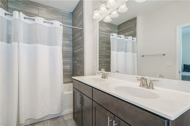 214 Braeden Way, Alpharetta, GA 30009