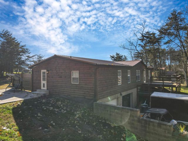 18670 Griffith Road, Logan, OH 43138