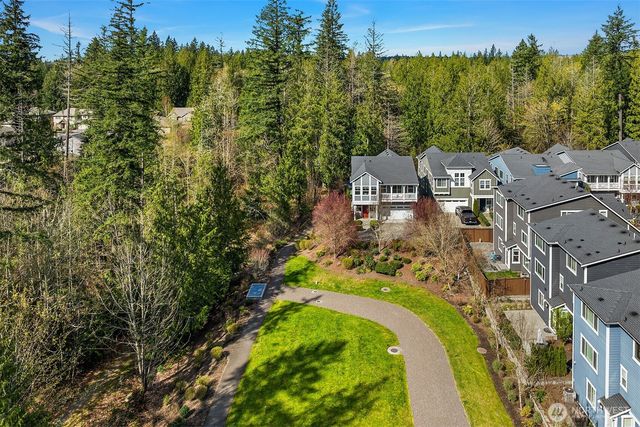 23908 NE 15th Way, Sammamish, WA 98074