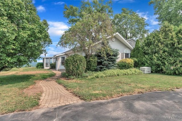 3073 Maple Avenue, Wilson, NY 14172