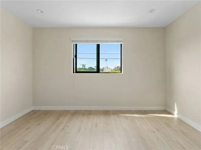 5075 Pickford, Los Angeles, CA 90019