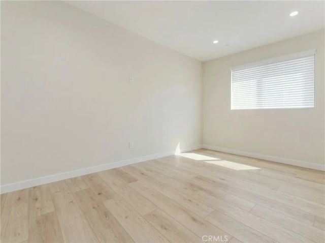 5075 Pickford, Los Angeles, CA 90019