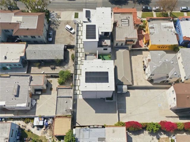 5075 Pickford, Los Angeles, CA 90019