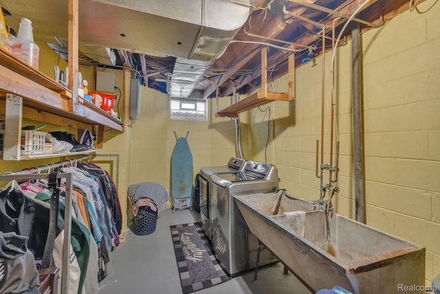 14844 Inkster Road, Redford Charter Township, MI 48239