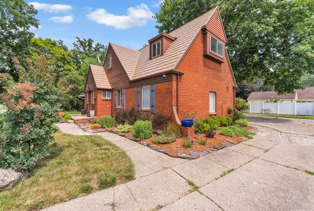 14844 Inkster Road, Redford Charter Township, MI 48239