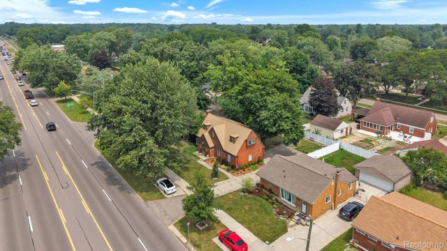 14844 Inkster Road, Redford Charter Township, MI 48239