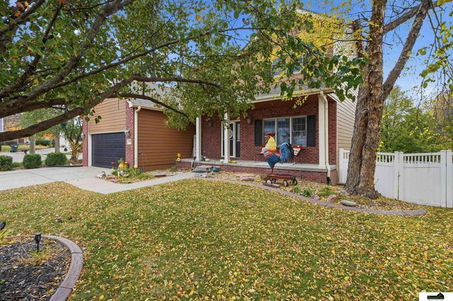 7919 Cheney Ridge Road, Lincoln, NE 68516