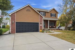 7919 Cheney Ridge Road, Lincoln, NE 68516