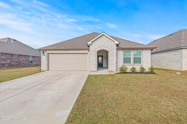 110 Still Lake Drive, Duson, LA 70529