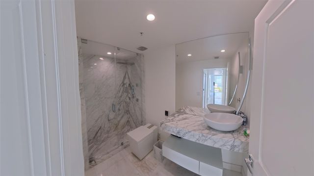 7910 Harbor Island Drive 805, North Bay Village, FL 33141