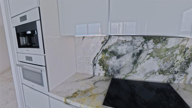 7910 Harbor Island Drive 805, North Bay Village, FL 33141