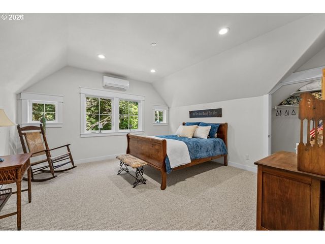 41900 PARK Rd, Port Orford, OR 97465