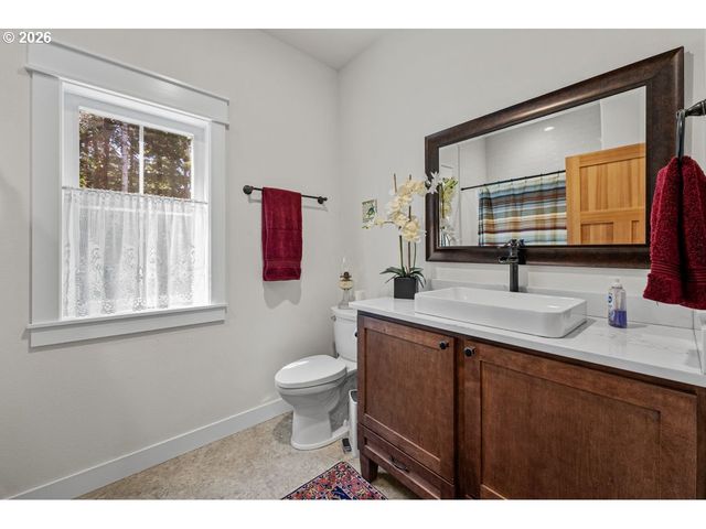 41900 PARK Rd, Port Orford, OR 97465