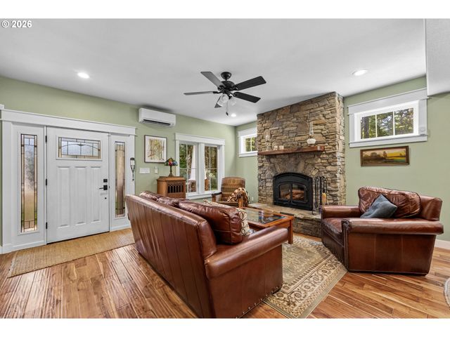 41900 PARK Rd, Port Orford, OR 97465