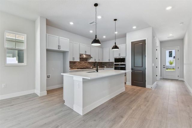 7258 KODIAK LANE, Sarasota, FL 34240