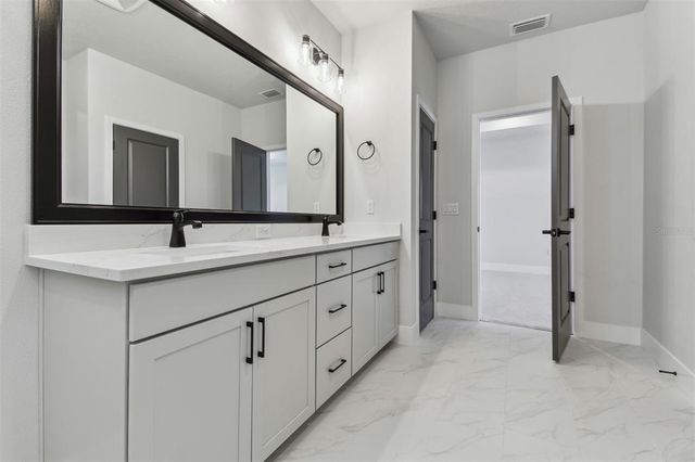7258 KODIAK LANE, Sarasota, FL 34240