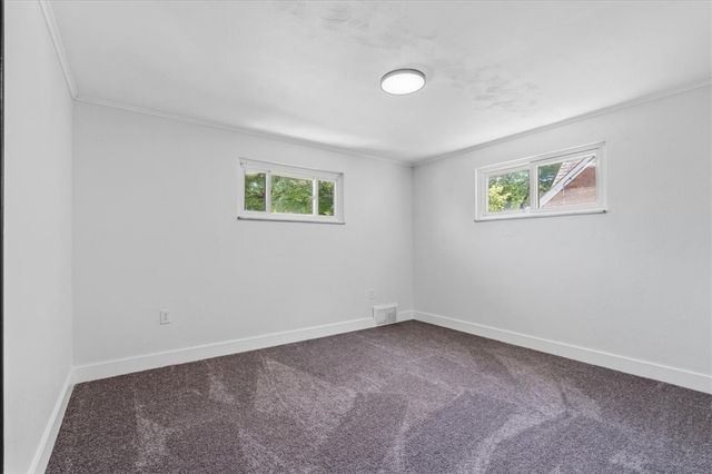 1653 Durbin St, West End, PA 15205