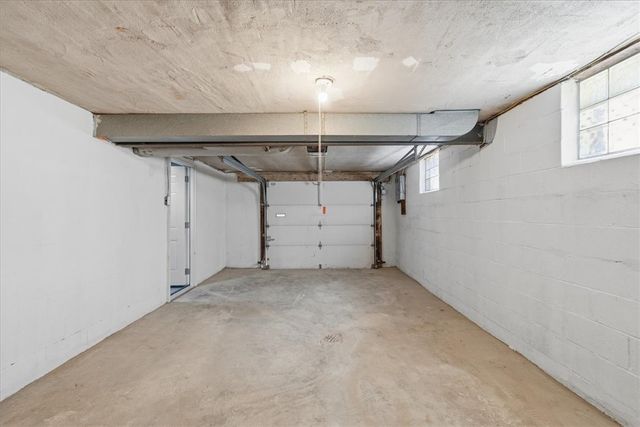 1653 Durbin St, West End, PA 15205