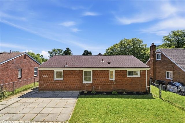 1653 Durbin St, West End, PA 15205