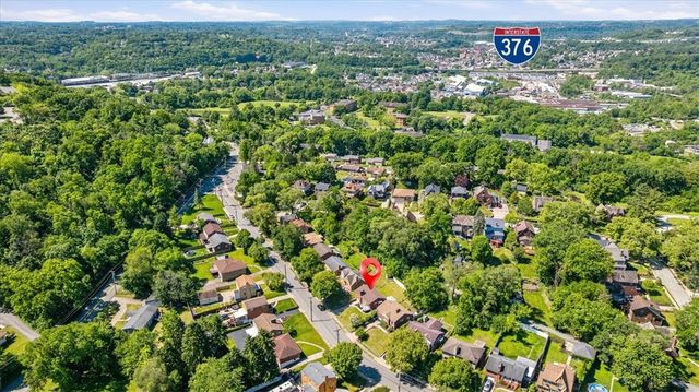 1653 Durbin St, West End, PA 15205