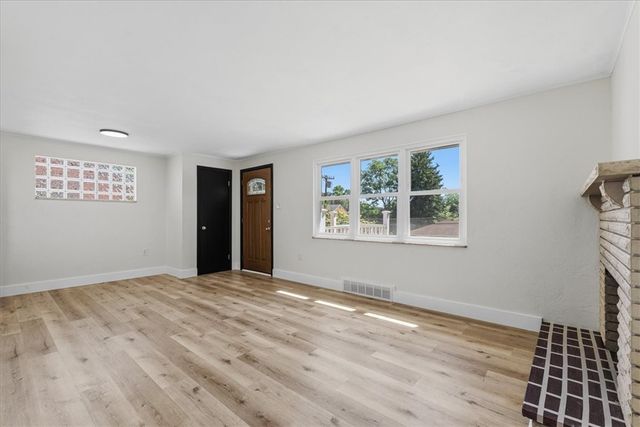 1653 Durbin St, West End, PA 15205