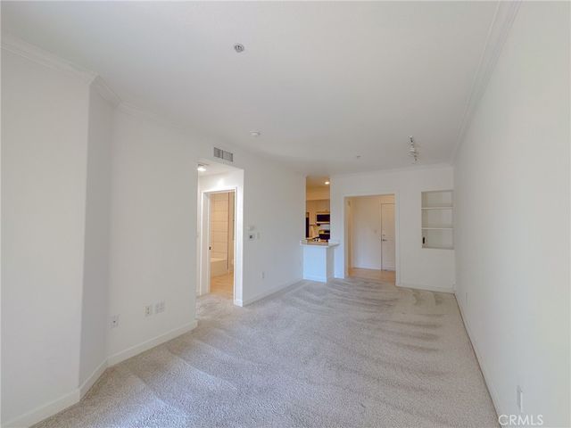2414 Watermarke, Irvine, CA 92612