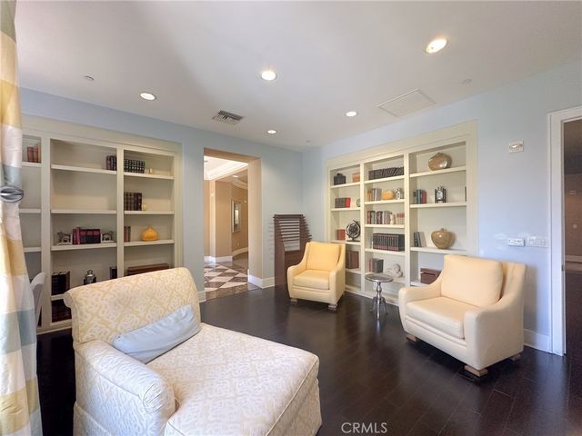 2414 Watermarke, Irvine, CA 92612