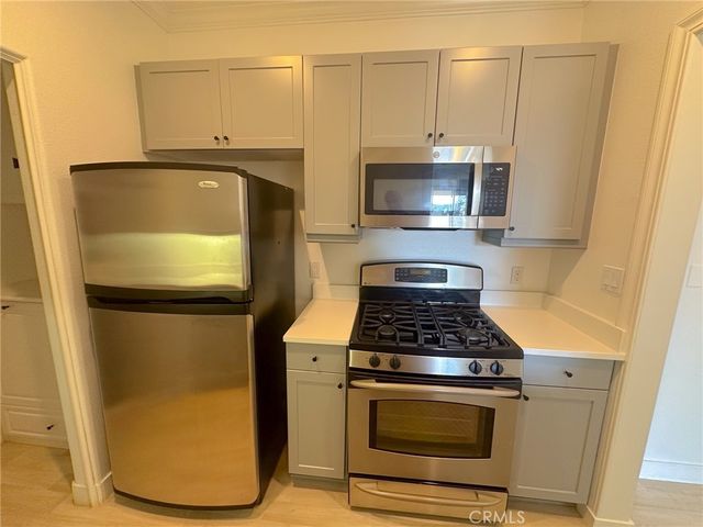 2414 Watermarke, Irvine, CA 92612