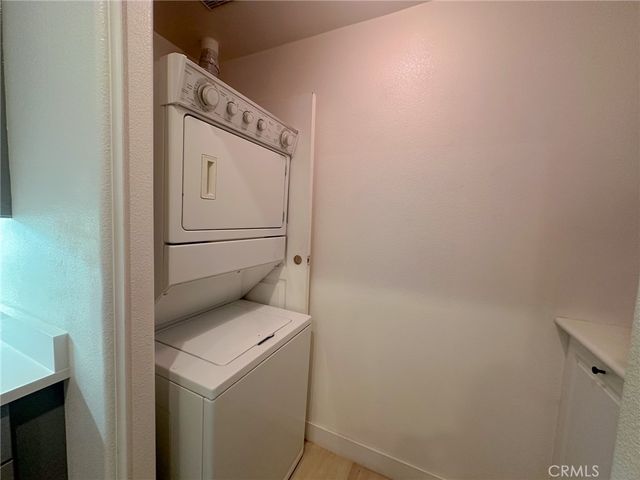 2414 Watermarke, Irvine, CA 92612