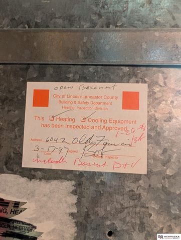 6042 Old Farm Circle, Lincoln, NE 68512