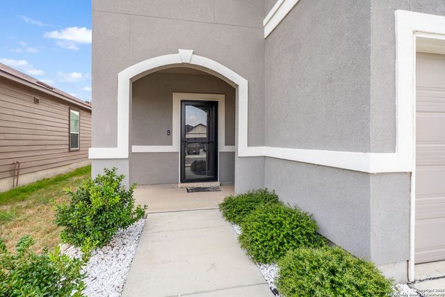 3254 Old Almonte Dr, San Antonio, TX 78224