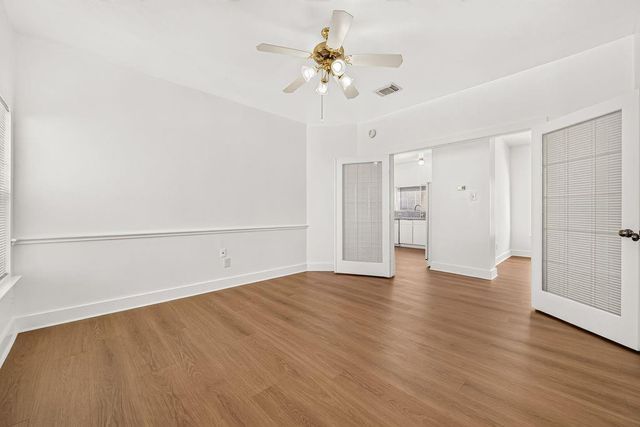 15963 S Alley Court, Houston, TX 77082