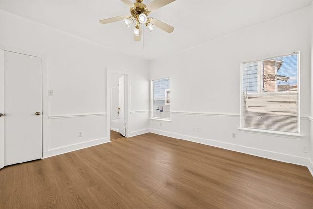 15963 S Alley Court, Houston, TX 77082