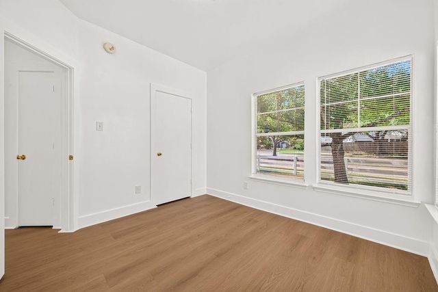 15963 S Alley Court, Houston, TX 77082