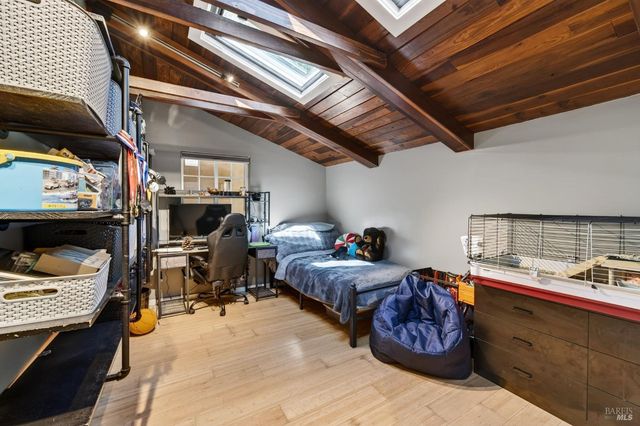 11207 Vellutini Rd, Forestville, CA 95436