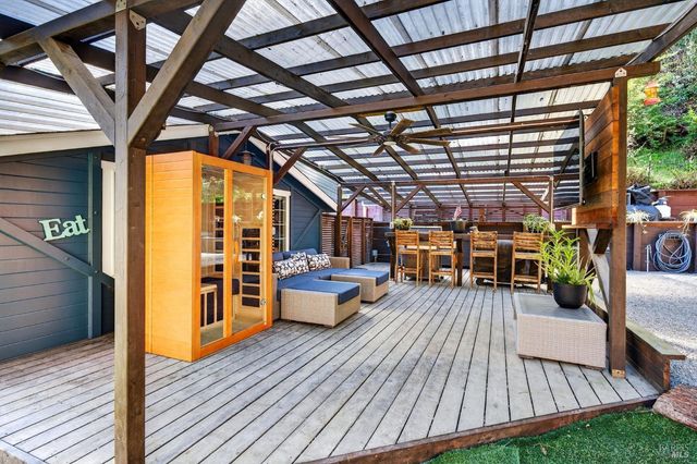 11207 Vellutini Rd, Forestville, CA 95436