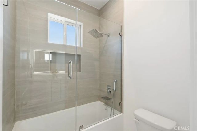 15634 Sombra Avenue A, Lawndale, CA 90260