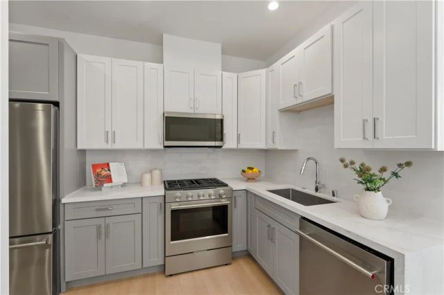 15634 Sombra Avenue A, Lawndale, CA 90260