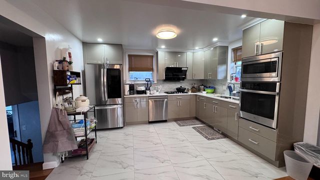 9957 VERREE RD, Philadelphia, PA 19115
