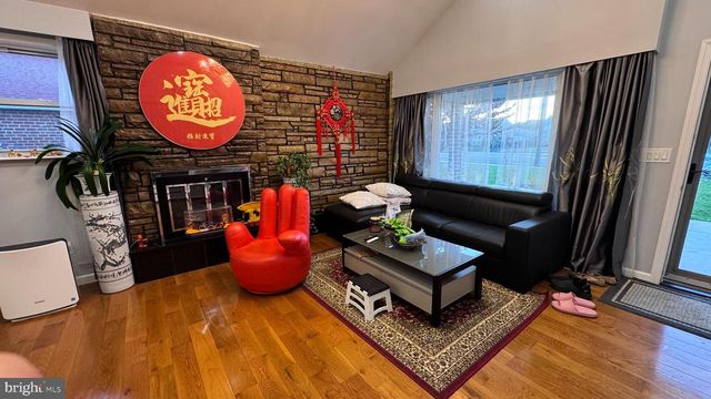 9957 VERREE RD, Philadelphia, PA 19115