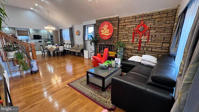 9957 VERREE RD, Philadelphia, PA 19115