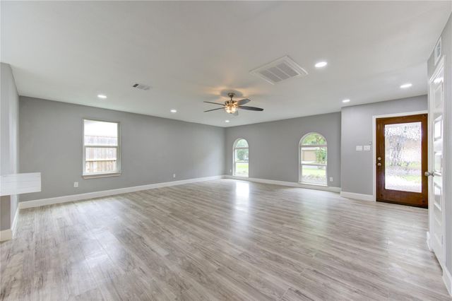 12215 Monticeto Lane, Meadows Place, TX 77477