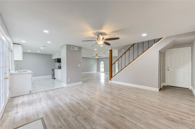 12215 Monticeto Lane, Meadows Place, TX 77477