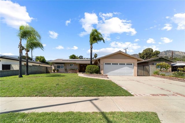 333 E 13th Street, Azusa, CA 91702