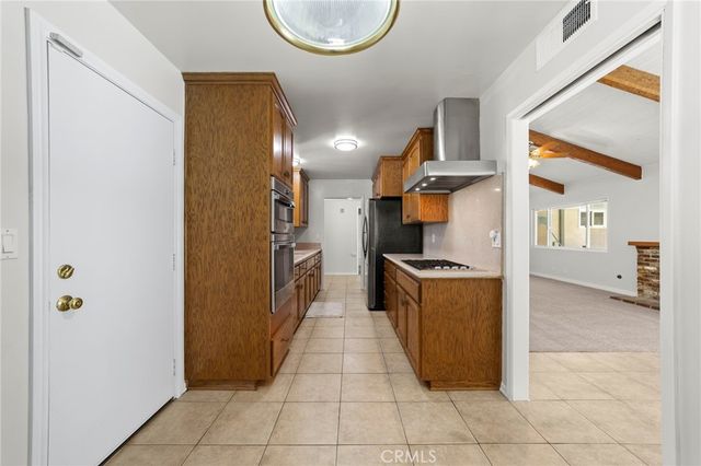 333 E 13th Street, Azusa, CA 91702