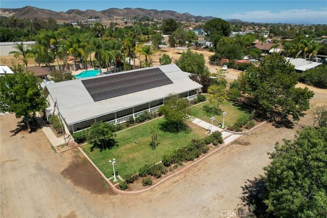 21360 Como, Wildomar, CA 92595