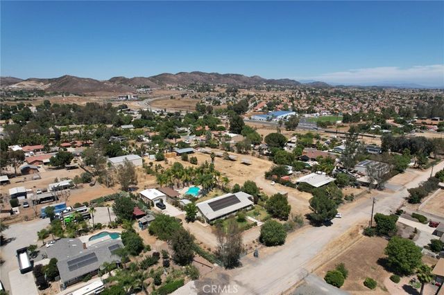 21360 Como, Wildomar, CA 92595