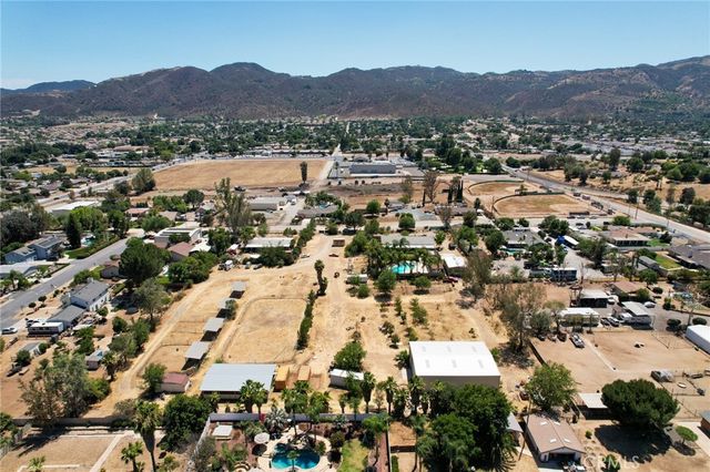 21360 Como, Wildomar, CA 92595