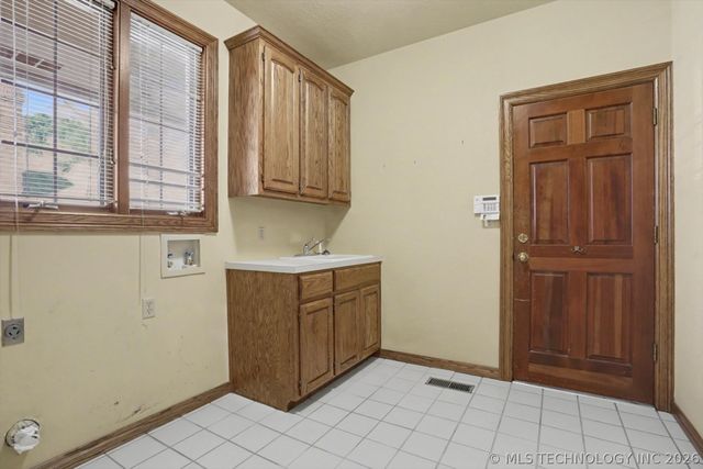 5141 E 107TH Street, Tulsa, OK 74137